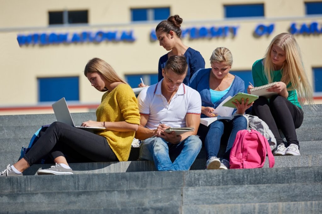 Top 10 International Scholarships Countries in 2025